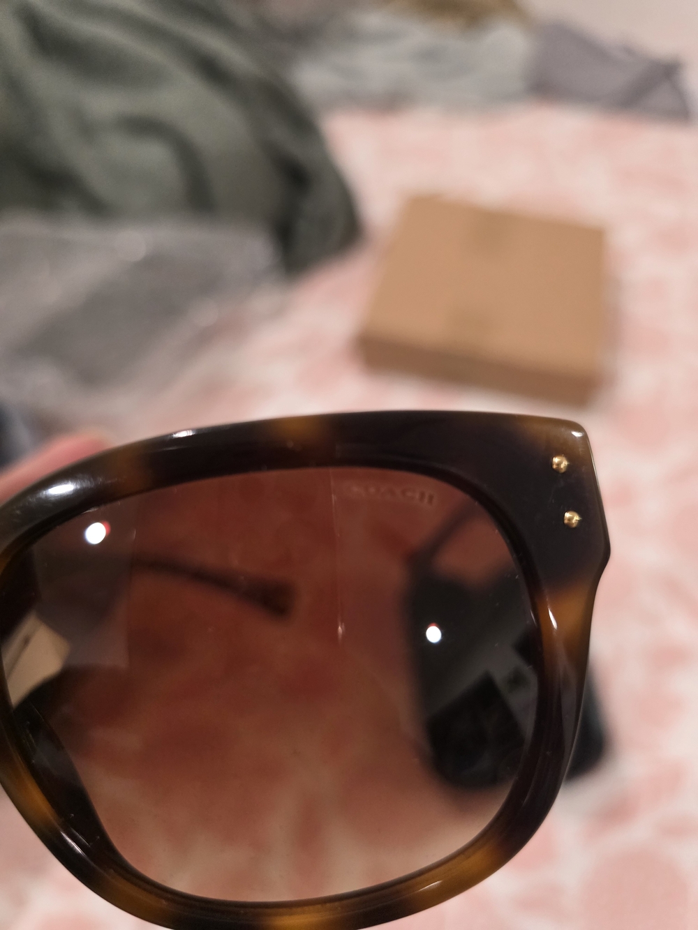Coach Brown Tortoiseshell Sunglasses with Black Case - Picture 6 of 6